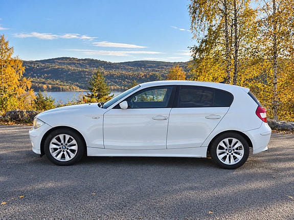 BMW 118d 5 of 14