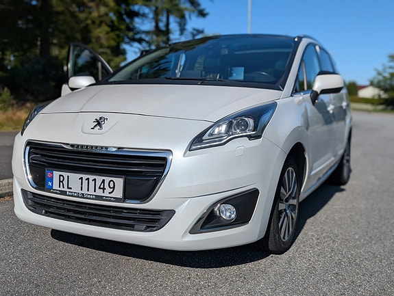 Peugeot 5008 9 of 30