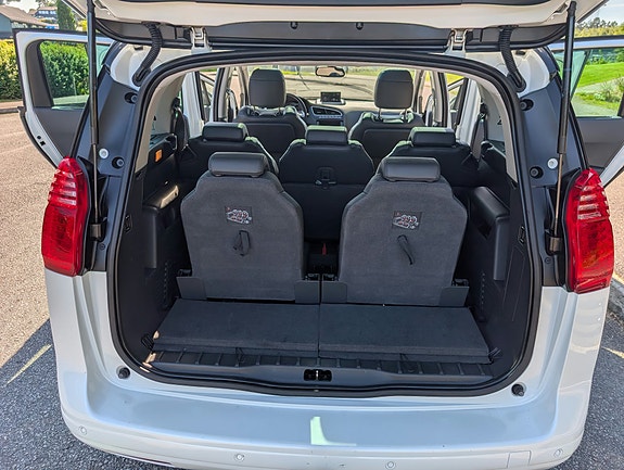 Peugeot 5008 22 of 30