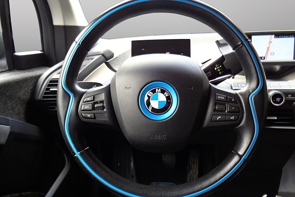 BMW i3 18 of 30