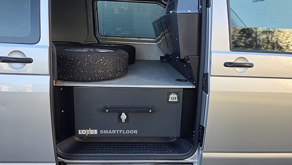 Volkswagen Transporter 6 of 10