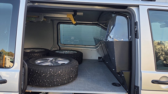 Volkswagen Transporter 9 of 10