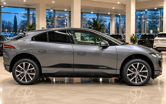 Jaguar I-PACE 5 of 20
