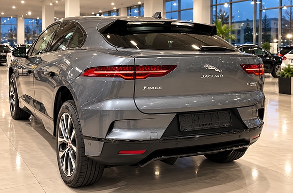 Jaguar I-PACE 6 of 20