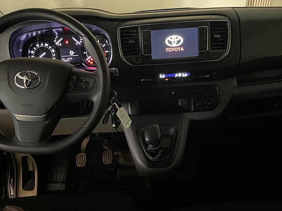 Toyota Proace 20 of 30