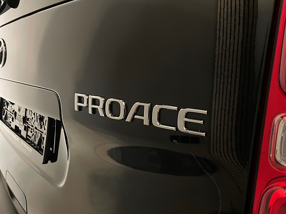Toyota Proace 7 of 30