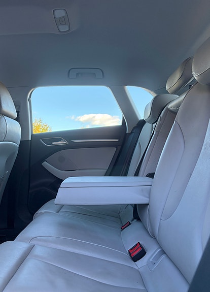 Audi e-tron 23 of 30