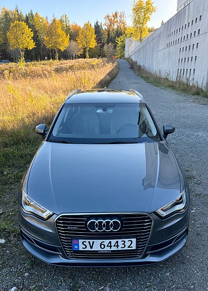 Audi e-tron 6 of 30
