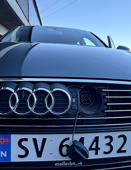 Audi e-tron 13 of 30