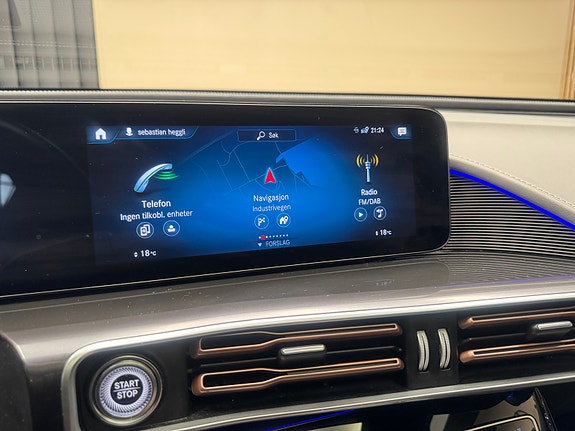 Mercedes-Benz EQC400 28 of 30