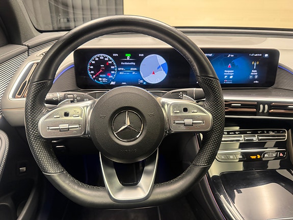 Mercedes-Benz EQC400 19 of 30