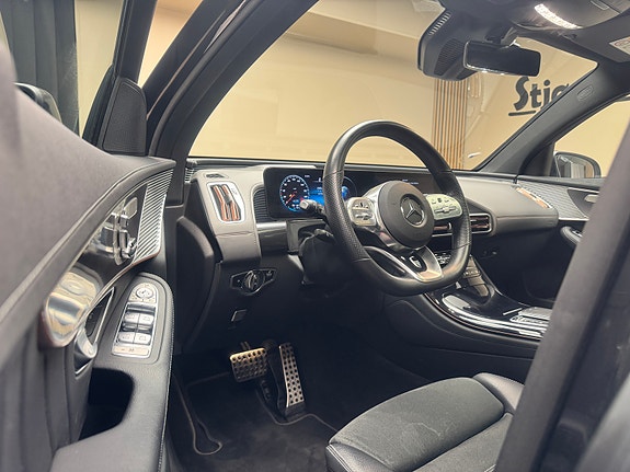 Mercedes-Benz EQC400 9 of 30