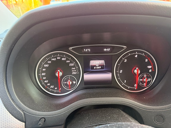 Mercedes-Benz B160 d 5 of 8