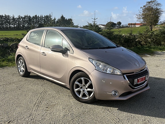 Peugeot 208 10 of 30