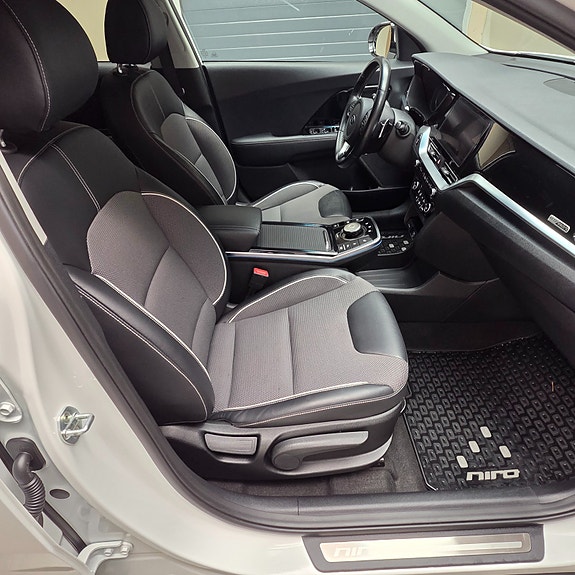 Kia Niro 30 of 30