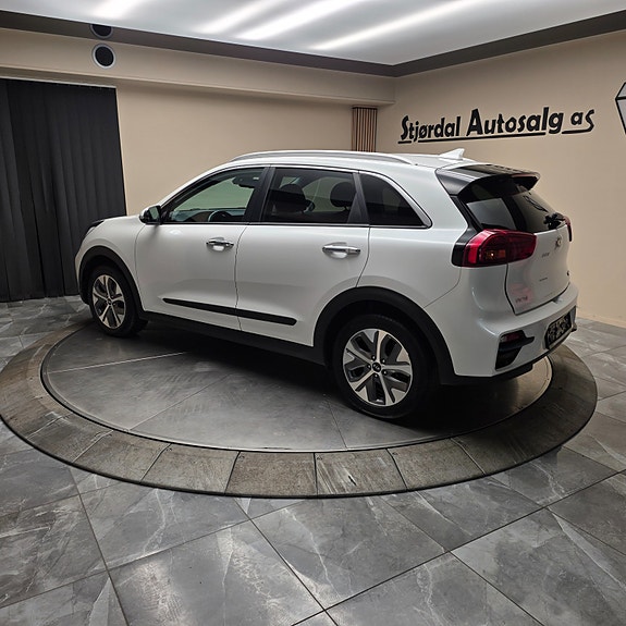 Kia Niro 3 of 30