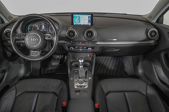 Audi A3 12 of 19