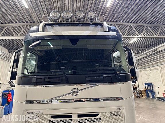 Volvo FH 8 of 30