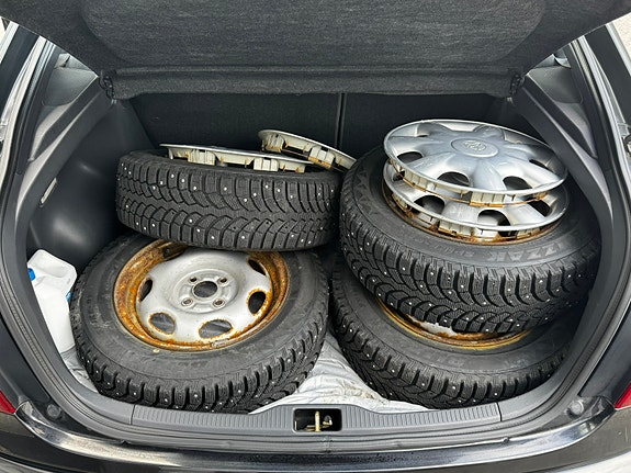 Toyota Corolla 20 of 29