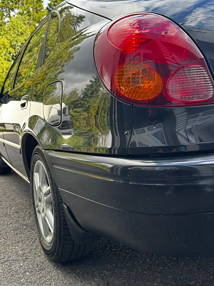 Toyota Corolla 14 of 29