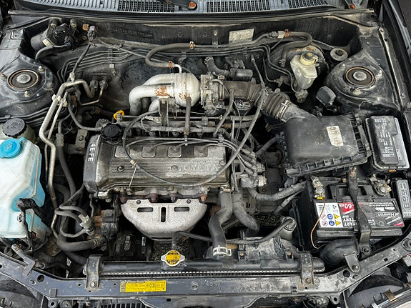 Toyota Corolla 21 of 29