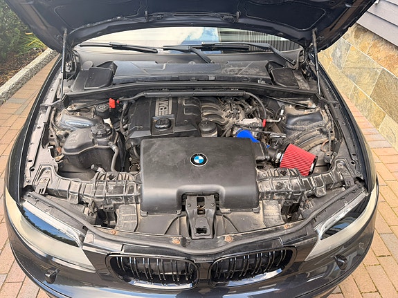 BMW 116i 5 of 8