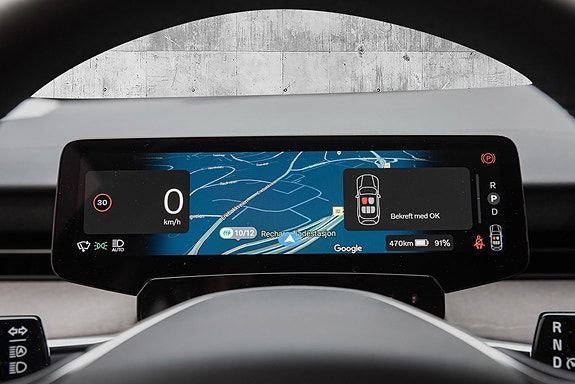 Volvo ES90 15 of 30