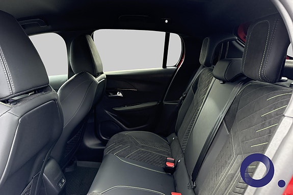 Peugeot e-208 11 of 26