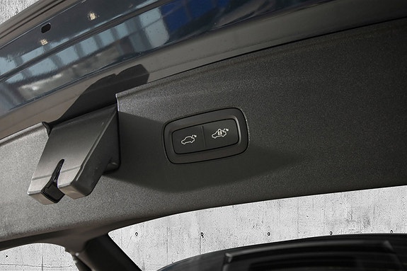 Volvo EX90 28 of 29