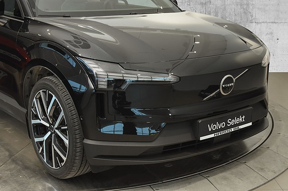 Volvo EX30 6 of 22