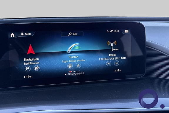 Mercedes-Benz EQC400 19 of 30
