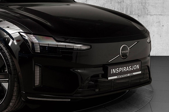 Volvo ES90 3 of 30