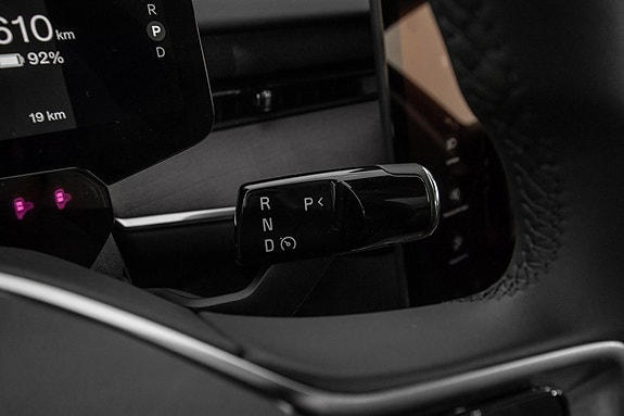 Volvo ES90 19 of 30