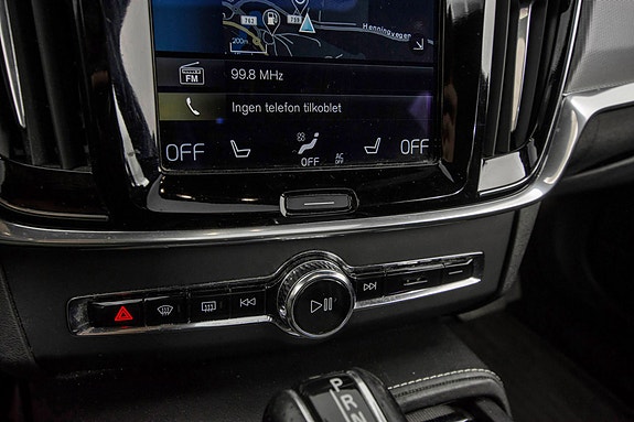 Volvo S90 17 of 27