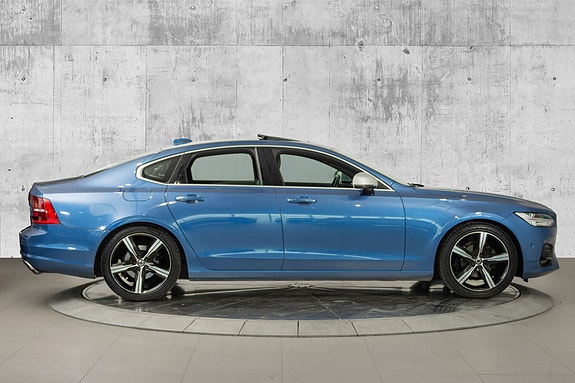 Volvo S90 8 of 27
