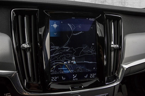 Volvo S90 15 of 27