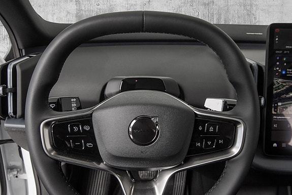 Volvo EX30 12 of 26