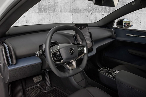 Volvo EX30 20 of 26