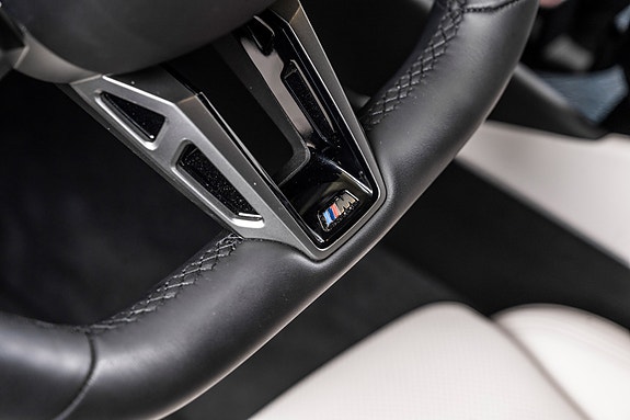 BMW i5 26 of 30