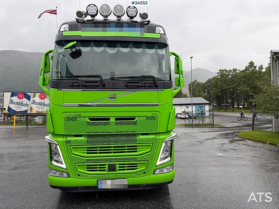 Volvo FH540 6x2 chassi containerbil 2 of 30