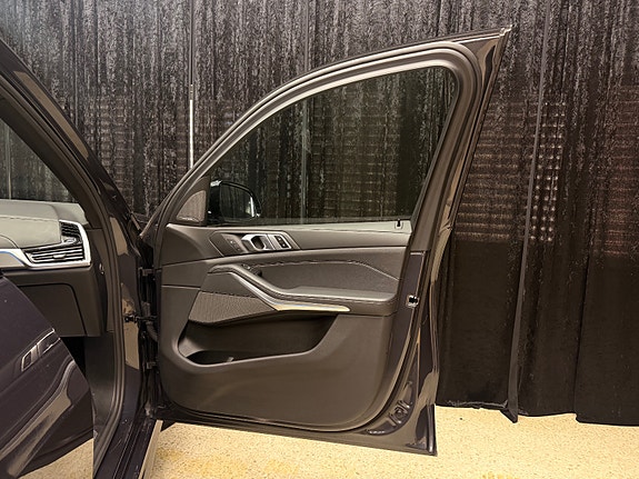 BMW X5 18 of 30
