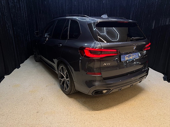 BMW X5 11 of 30