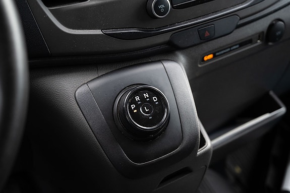 Ford Transit 15 of 27
