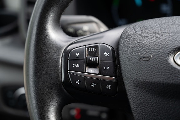 Ford Transit 13 of 27