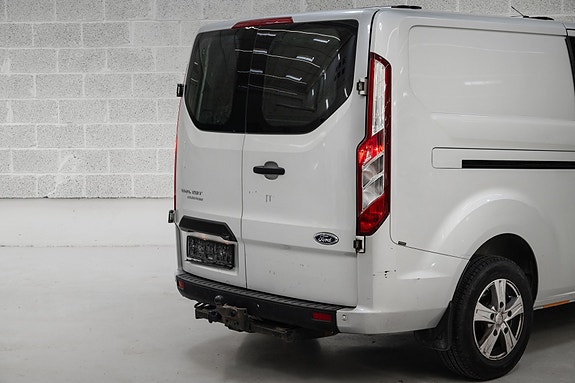 Ford Transit Custom 6 of 25