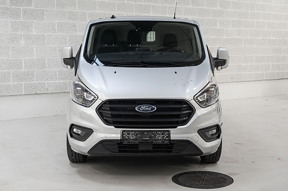 Ford Transit Custom 3 of 25