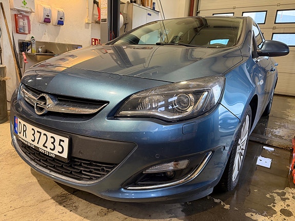 Opel Astra 3 of 30
