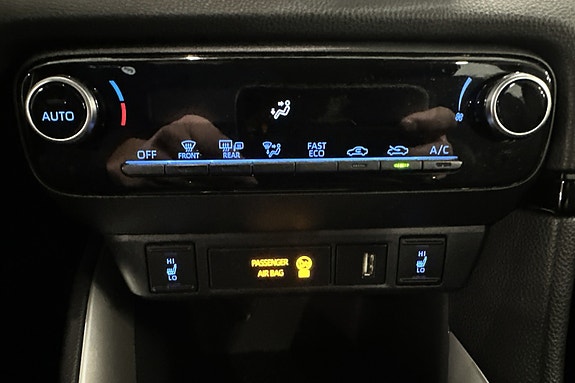 Toyota Yaris 29 of 30
