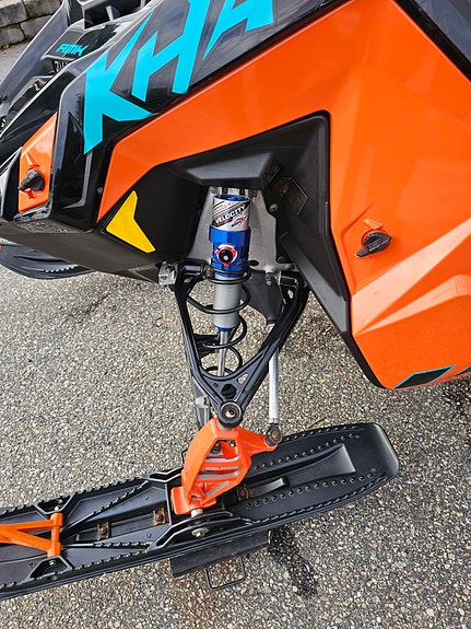 Polaris 850 RMK Khaos 155" Slash 26 of 30