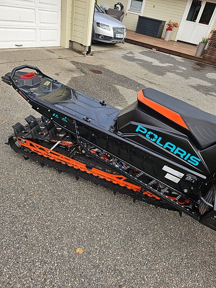 Polaris 850 RMK Khaos 155" Slash 21 of 30